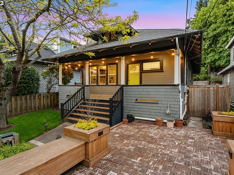 1210 SE 51st Ave, Portland, OR 97215