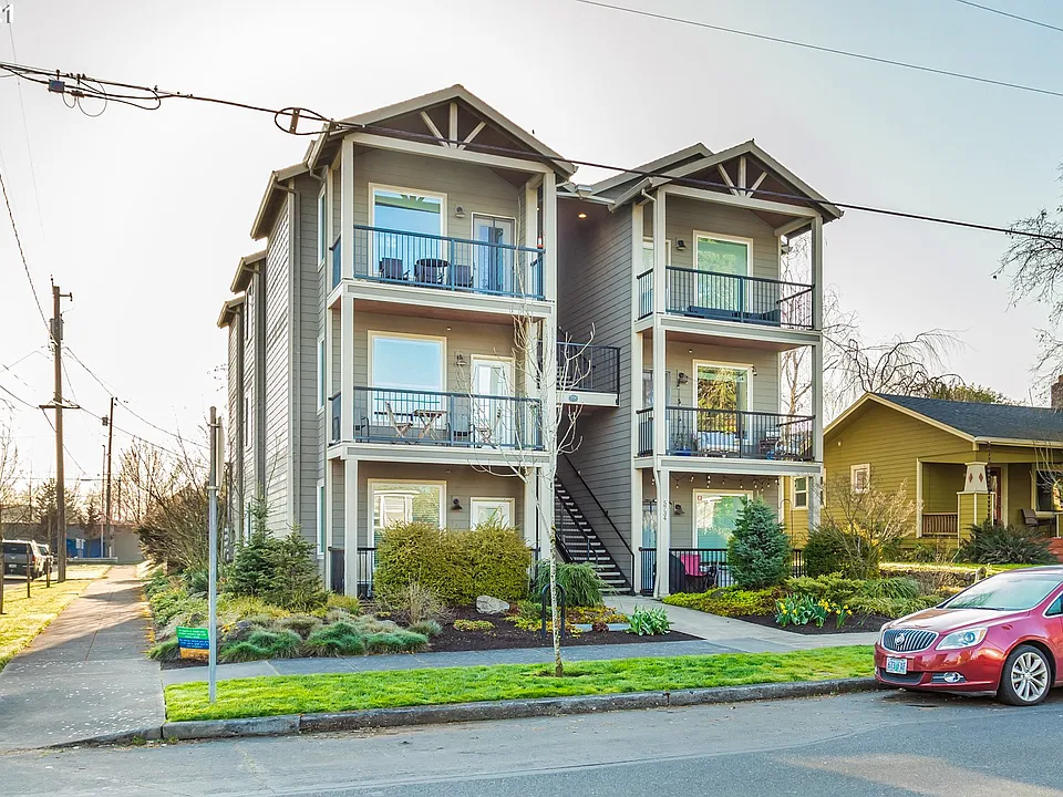 5734 N Montana Ave Unit 3, Portland, OR 97217